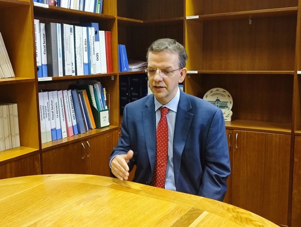 Vietnam’s economic growth to recover in H2: IMF expert hinh anh 2