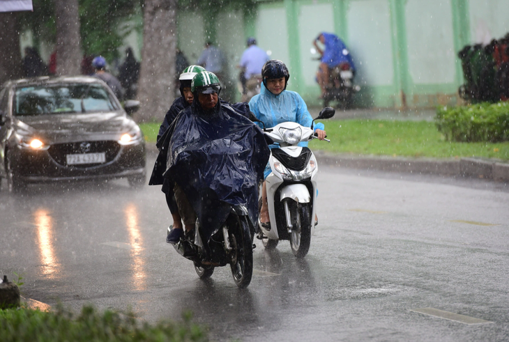 Southern Vietnam sees longest wave of rains since early this year