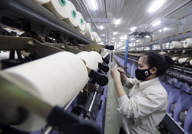Vietnam’s GDP to grow by 5% in Q2: Maybank hinh anh 1