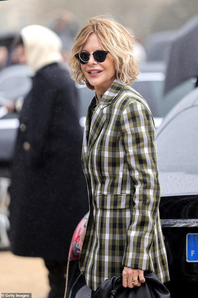 The actress oozed happiness as she had plenty to smile about, displaying her youthful looks