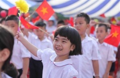 The education system in Vietnam is praised by a British newspapers The education system in Vietnam is praised by a British newspapers