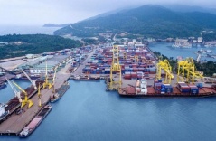 Airports and seaports are to be prioritized in the northern Vietnam according to a linear system Airports and seaports are to be prioritized in the northern Vietnam according to a linear system