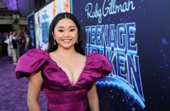 American-Vietnamese actress wanted to greet local audiences while promoting her newest film American-Vietnamese actress wanted to greet local audiences while promoting her newest film