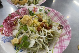 “Vietnamese street food is always good, isn't it?'