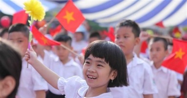 The education system in Vietnam is praised by a British newspapers