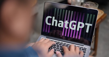 Which way is the AI competition going for Vietnamese businesses?