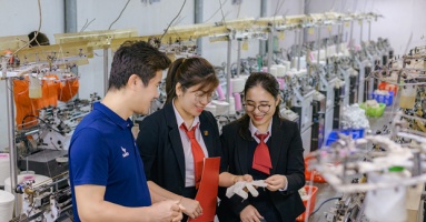 IMF experts commented on Vietnam's economic recovery and growth in the first 6 months of the year