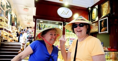 With new visa policies, Việt Nam an ideal destination for retiree
