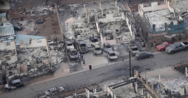 Hawaii wildfires death toll reaches 53 as blaze mostly contained
